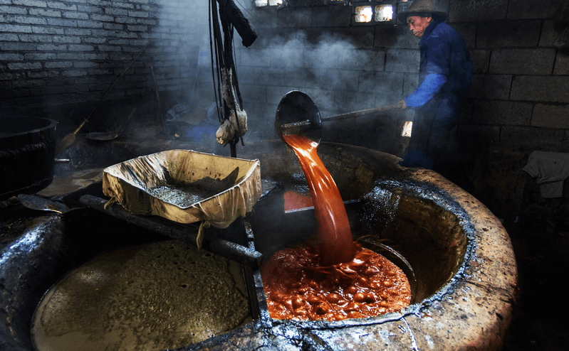 （圖：古法制糖工藝）