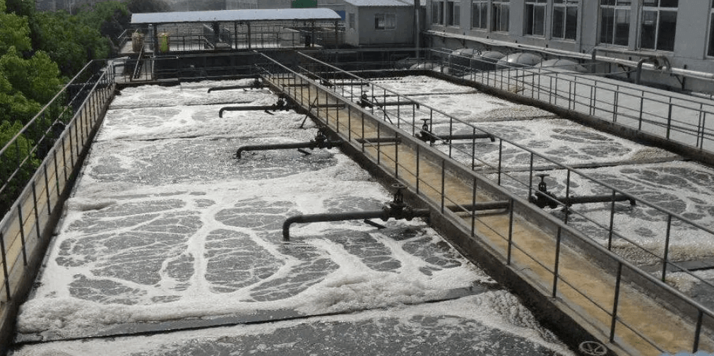 （圖：餐廚污水廢水起泡）